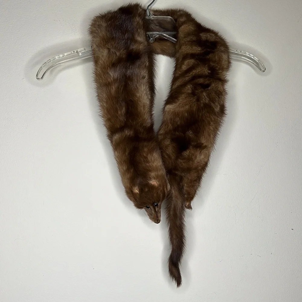 Vintage Fur collar scarf - Picture 8 of 8